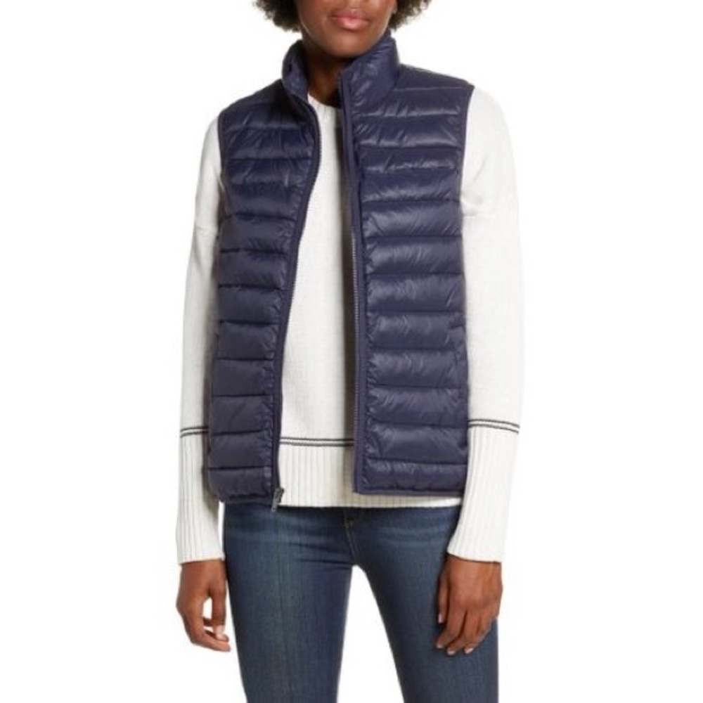 UGG Felton Water Resistant puffer navy vest